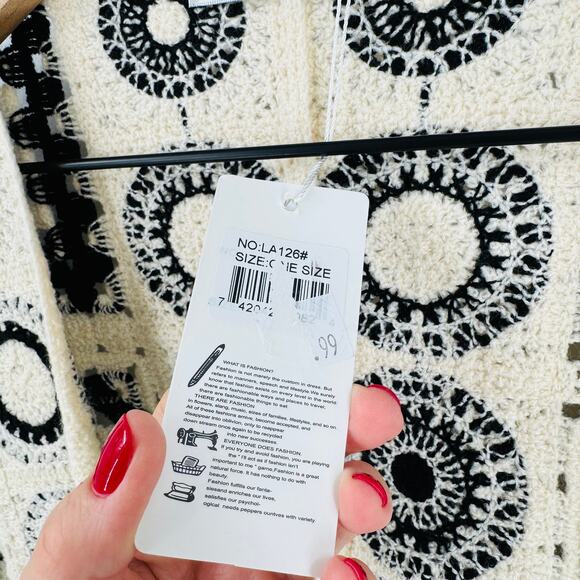 Boutique Crochet Cardigan Sweater Jacket Black Cream Open Front NWT One Size - Picture 4 of 9